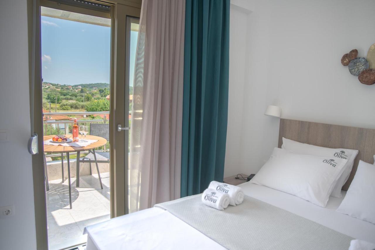Oliva Suites นิกิติ ภายนอก รูปภาพ