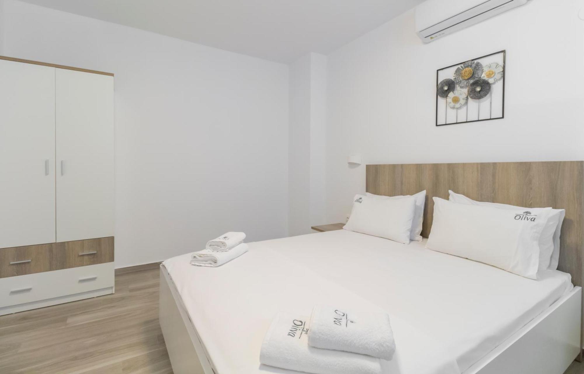 Oliva Suites นิกิติ ภายนอก รูปภาพ